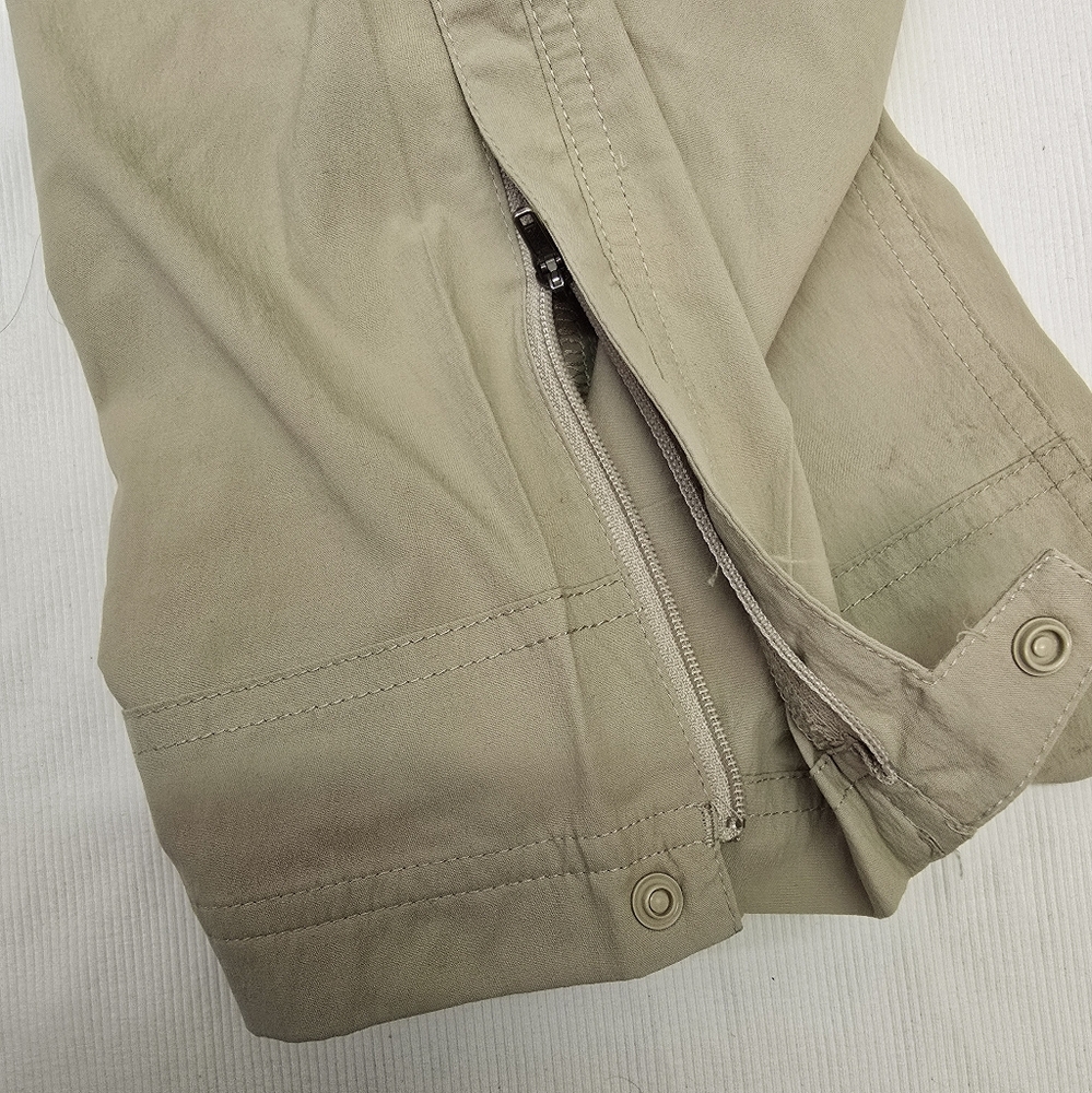 REI Co-Op Women's Relax Fit Convertable Cargo Pants- Khaki - (8 PETITE) EUC - Picture 10 of 12